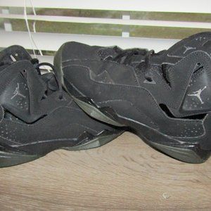 Jordan True Flight Shoe